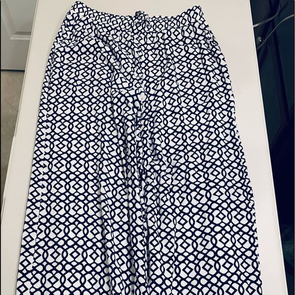 Hailey Lyn Pants - Picture 9 of 12